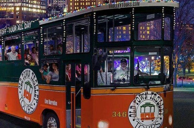 Boston Holiday Sights and Festive Nights Trolley Tour - Comfort and Visibility: When Closed Windows Matter