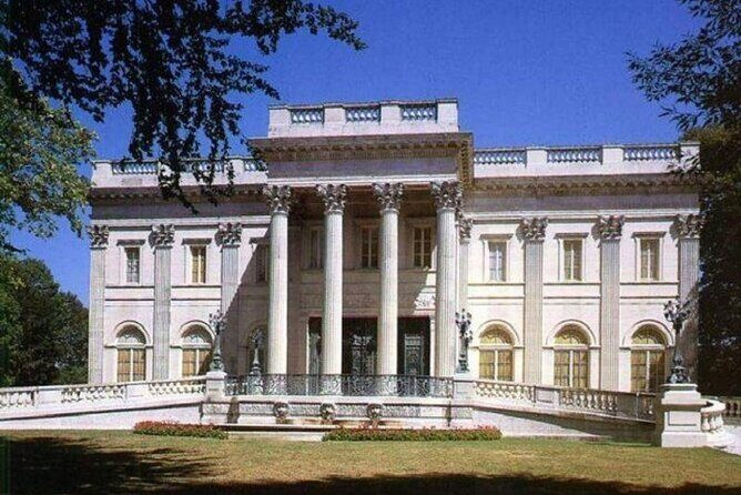 Boston to Newport: Breakers and Marble House Small Group Tour - Scenic Coastal Drive Stops and Fort Adams Bay Views