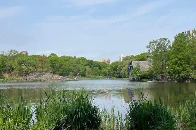 Central Park: Bethesda Terrace, Strawberry Fields, Bow Bridge - Bethesda Terrace and the lake: Central Park’s big “wow” zone
