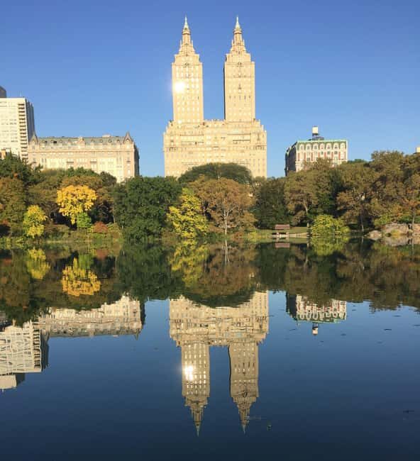 Central Park Guided Walking Tour NYC - Where to start: Maine Monument and the purple umbrella meet-up