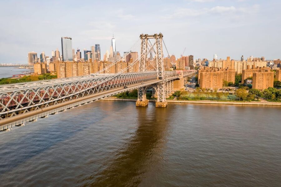 Contrasts of New York Tour - Why this 4-hour Harlem-to-Brooklyn route makes sense