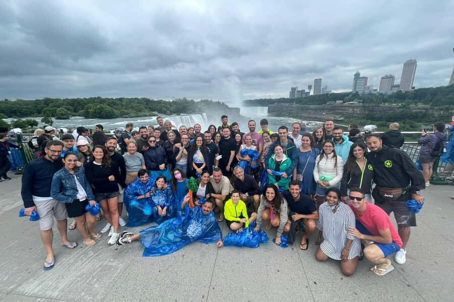 From NYC: Niagara Falls with Outlet Shopping, 2-Day Tour - Night tour: the colored Falls experience
