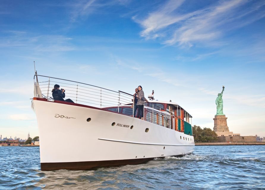 New York City: Mini Yacht Boat Ride with Sightseeing - Why this mini yacht feels like a smarter way to do NYC Harbor