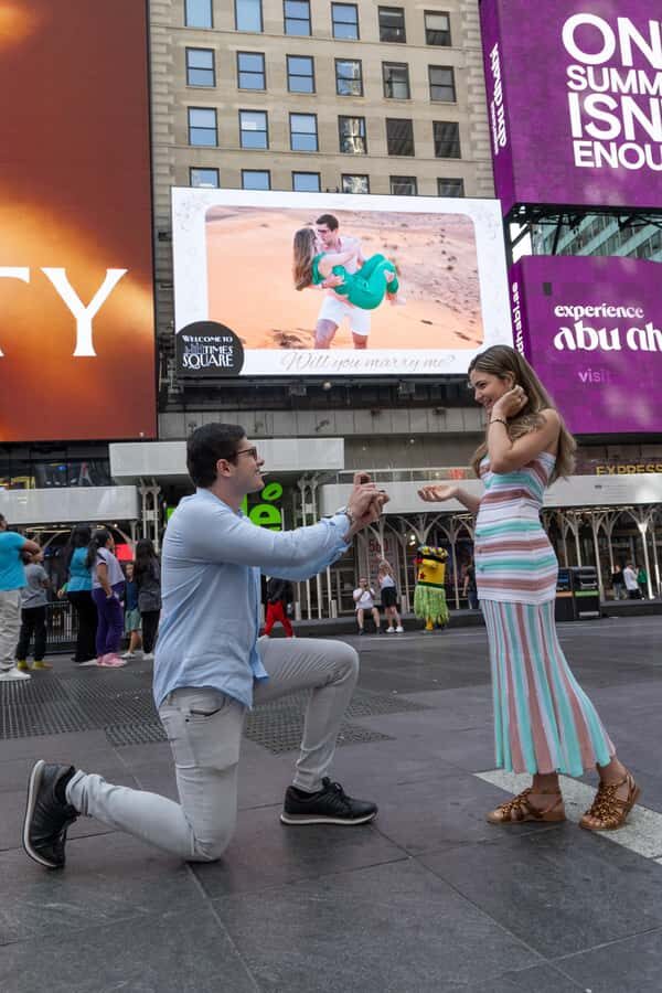 New York City: Photoshoot - Times Square - Times Square Photo Stop: Classic NYC, With Less Guesswork