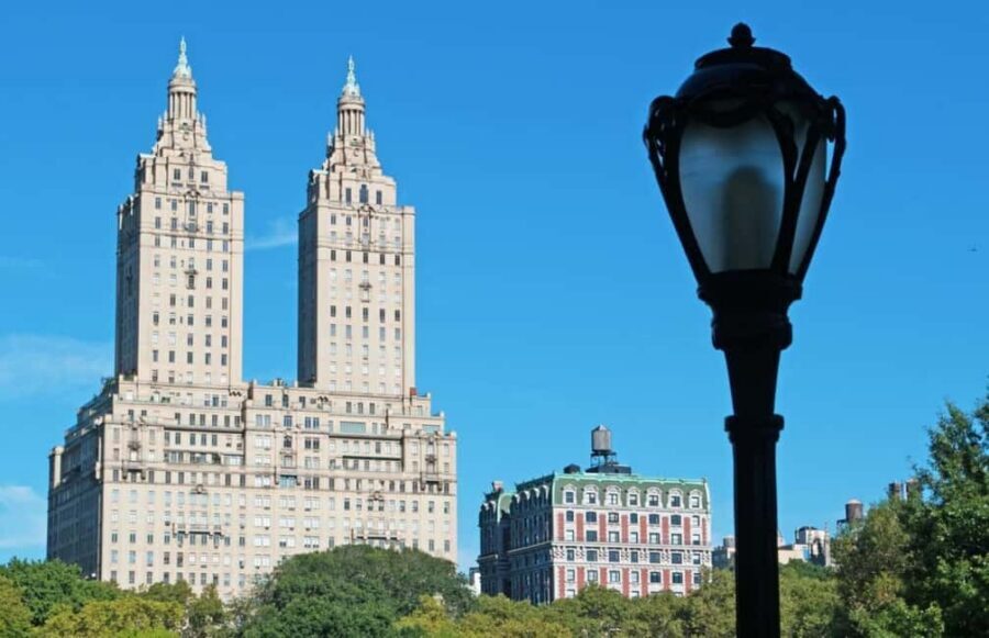 New York City: Top-Rated Central Park Pedicab Tour - Starting at 160 Central Park S: how the ride flows