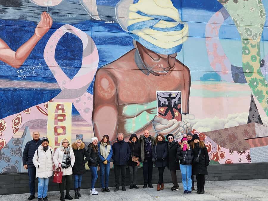 New York: Hip-Hop, Murals, Sports, and Dangerous Neighborhoods Tour - Hidden Coffee Shop and Barber Shop Stops: Where People Actually Linger