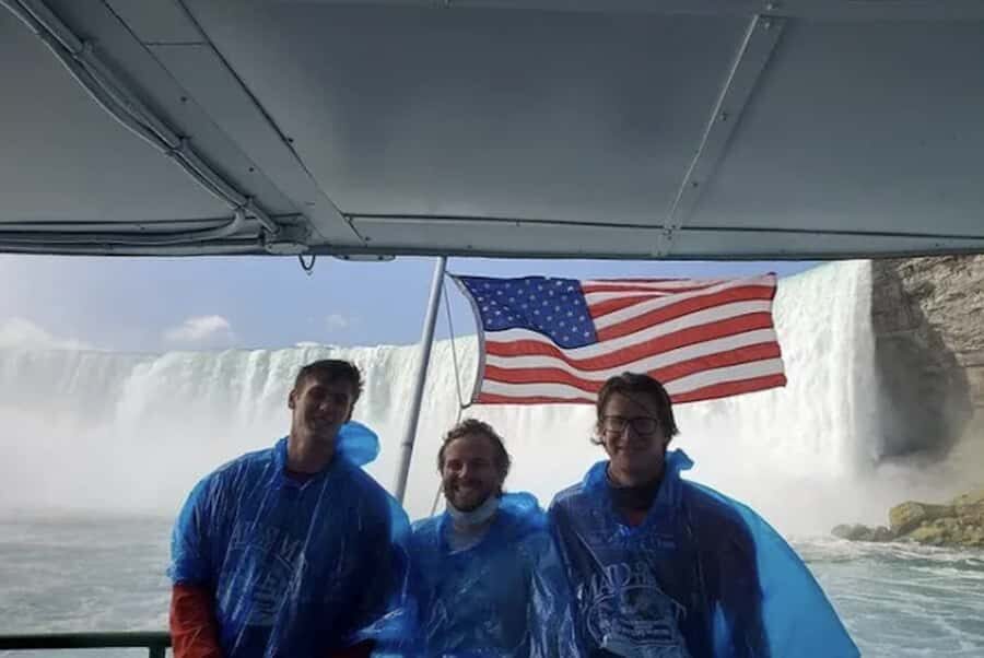 Niagara Falls Canada & USA: Small Group Deluxe Tour - Maid of the Mist on the American Side: Getting Close to the Noise