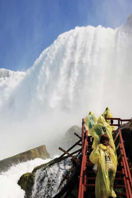 Niagara Falls: VIP Maid of the Mist & Cave of the Winds Tour - Quick takeaways before you go