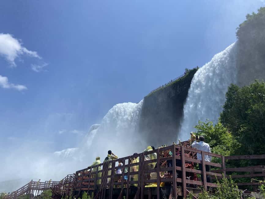 Niagara Falls: VIP Maid of the Mist & Cave of the Winds Tour - Niagara Gorge Tower: The Elevator Ride and the Guide Story