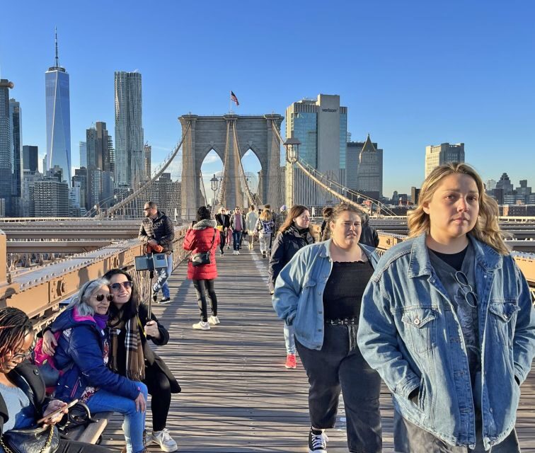 NYC: Brooklyn Bridge and Dumbo Guided Walking Tour - Views Worth Slowing Down For: Manhattan and Brooklyn From the Span
