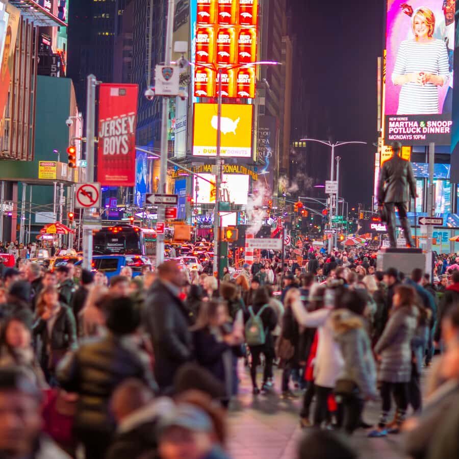 NYC: Christmas Lights Tour in Midtown Manhattan - Key things that make this tour worth your attention