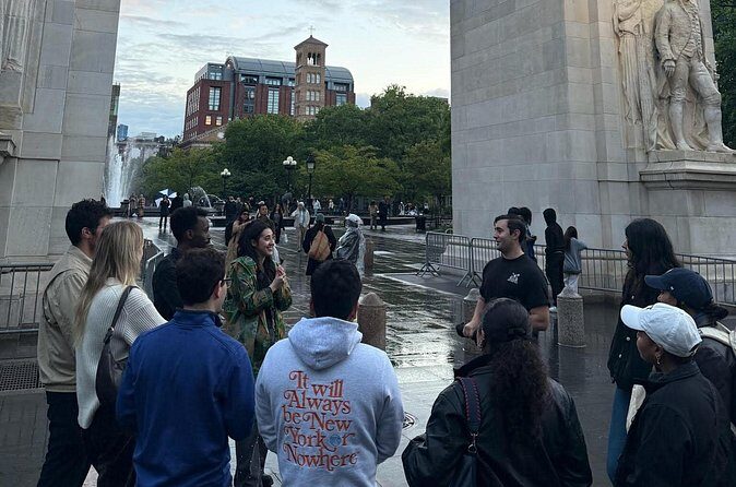NYC Dark History Walking Tour: Ghosts, Murders, and Mafia - Price, group size, and what $20 buys you