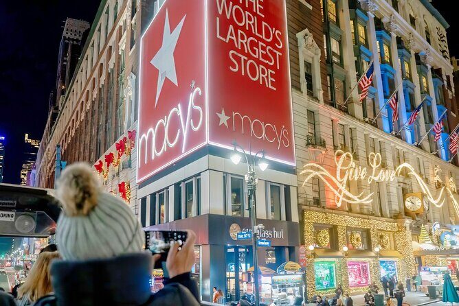 NYC Holiday Lights Sightseeing Bus Tour - Stop 4: St. Patrick’s Cathedral lit on Fifth Avenue