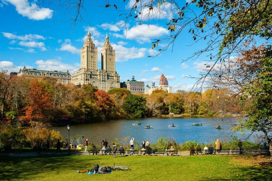 NYC: Private Central Park Pedicab Tours / PICKUP FROM MUSEUM - One hour of Central Park cruising with an English-speaking driver