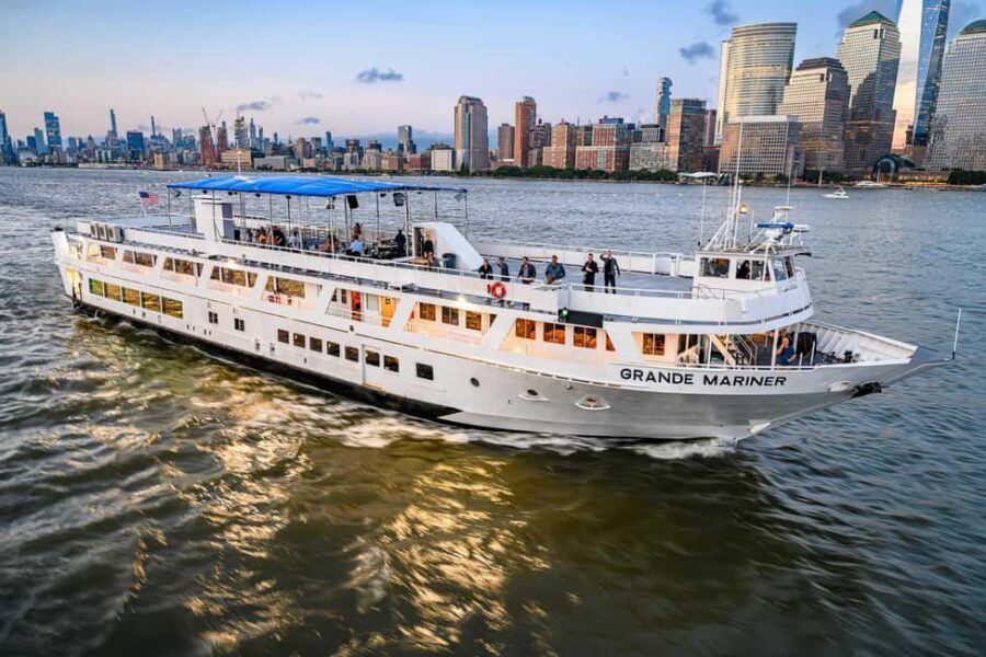 NYC: Sightseeing Harbor Cruise on the Grande Mariner - Why This 90-Minute Harbor Cruise Makes Sense