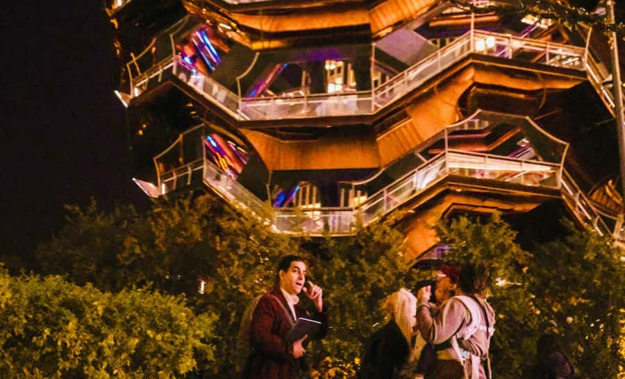Secrets of Hudson Yards and the Edge: A walking tour - The secret stop rhythm: viewpoints that make the skyline click