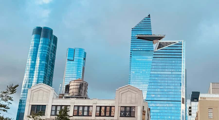 Secrets of Hudson Yards and the Edge: A walking tour - Hudson Yards in bite-size chunks: the gleam and the shadow
