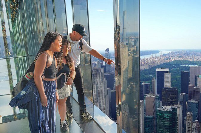 SUMMIT One Vanderbilt with Grand Central Terminal Tour - Group size and guides: what the best narrations actually do